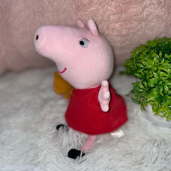Peppa Pig Plush Stuffed Animal Toy 8" Character Toy by Ty Plushie Red Dr… - Picture 3 of 7
